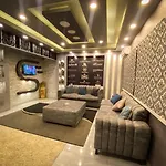فيلا جراند ماجيك الفندقيه
